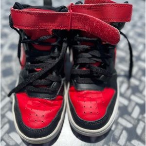 Nike high tops youth